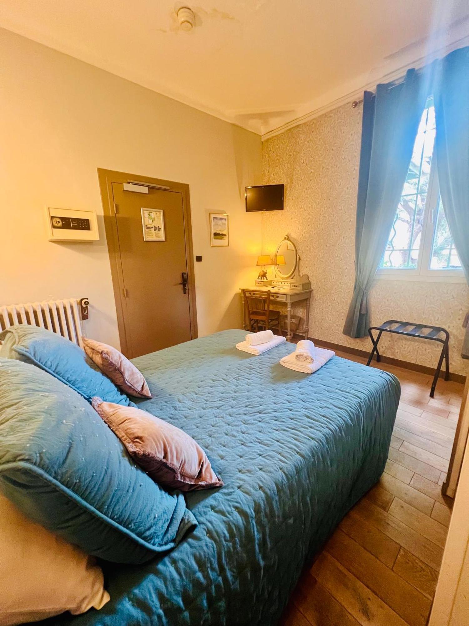 Hotel Le Ponteil Antibes Dış mekan fotoğraf